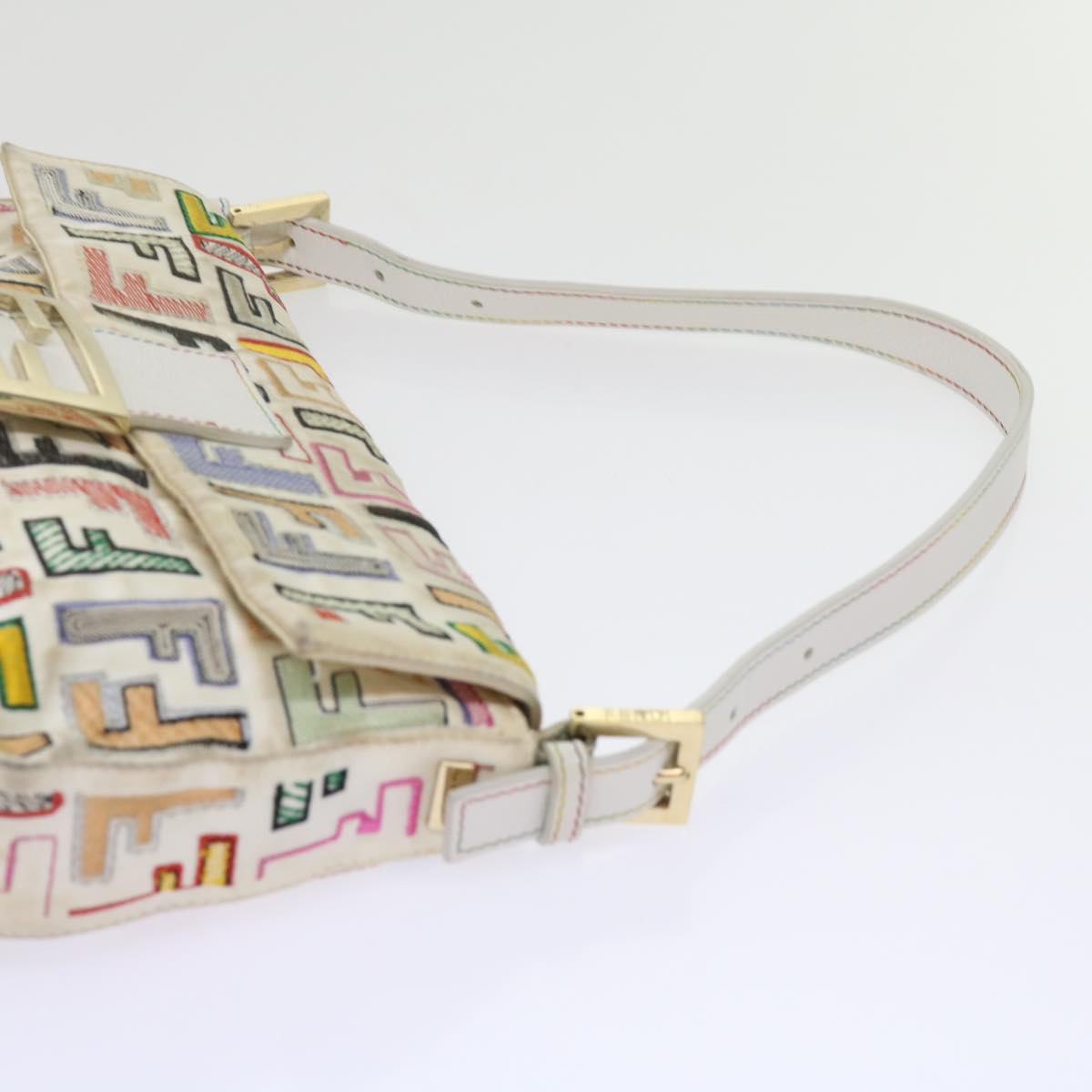 FENDI Zucca Canvas Mamma Baguette Shoulder Bag Multicolor ai670