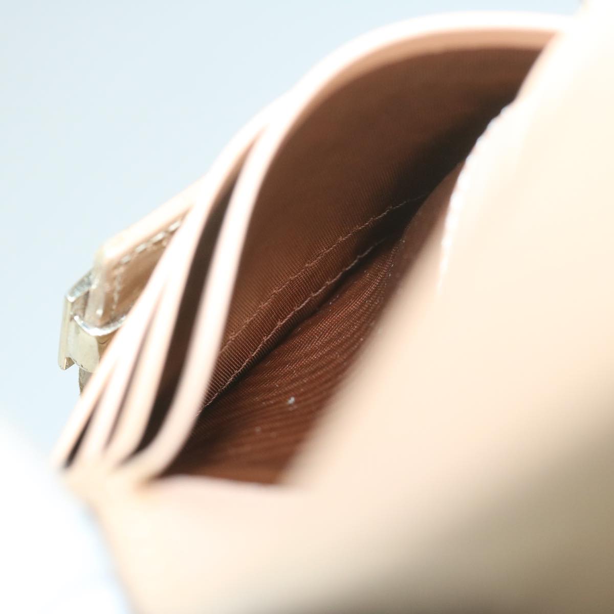 FENDI Zucchino Canvas Mamma Wallet Beige ai712