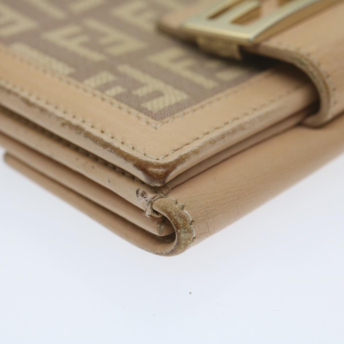 FENDI Zucchino Canvas Mamma Wallet Beige ai712