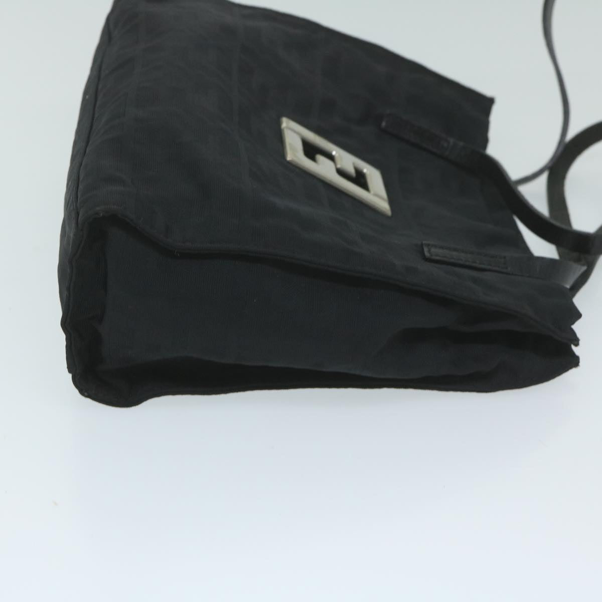 FENDI Zucca Canvas Hand Bag Black ai742