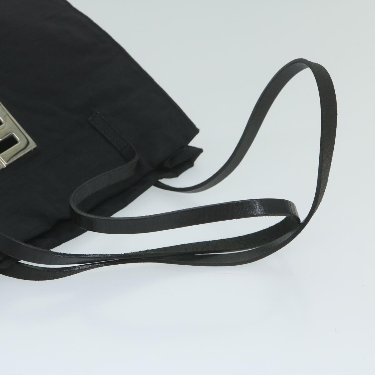 FENDI Zucca Canvas Hand Bag Black ai742