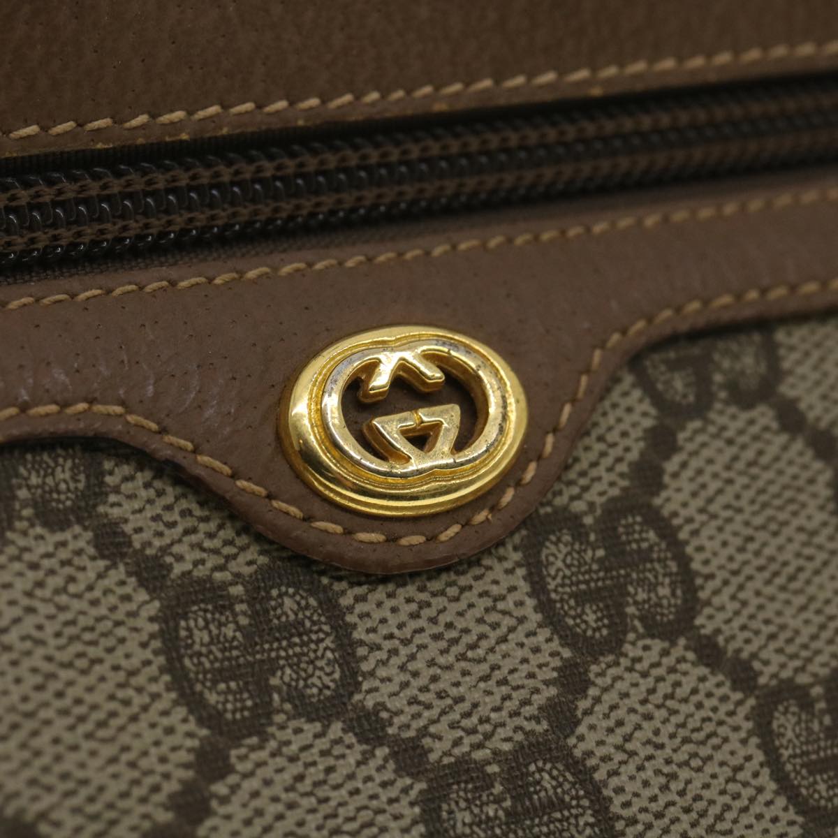GUCCI GG Canvas Clutch Bag PVC Leather Beige am3609