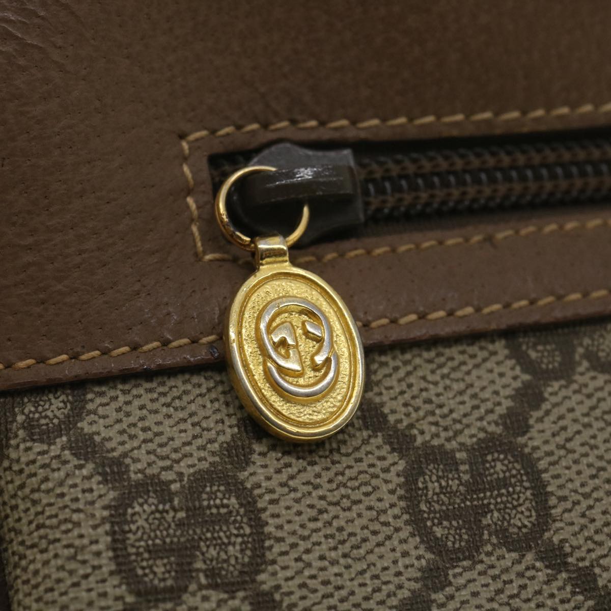 GUCCI GG Canvas Clutch Bag PVC Leather Beige am3609