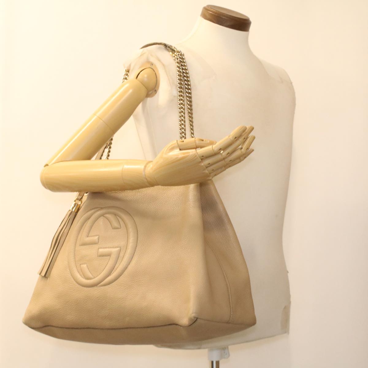 GUCCI Chain Soho Shoulder Bag Leather Beige 310306 am3948