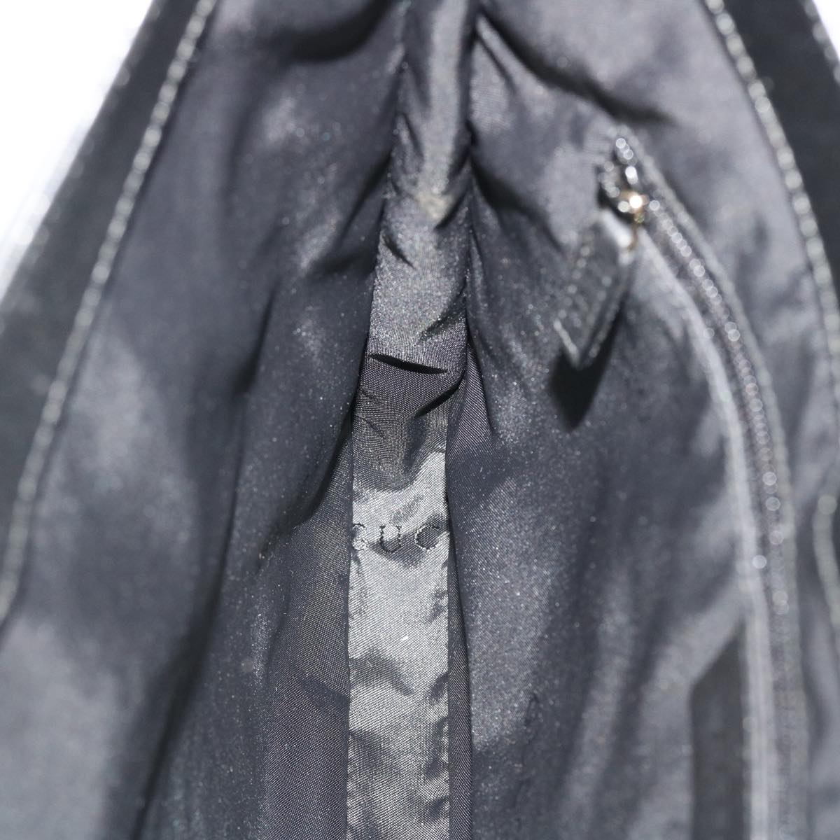 GUCCI GG Canvas Shoulder Bag Black 4142 am3951