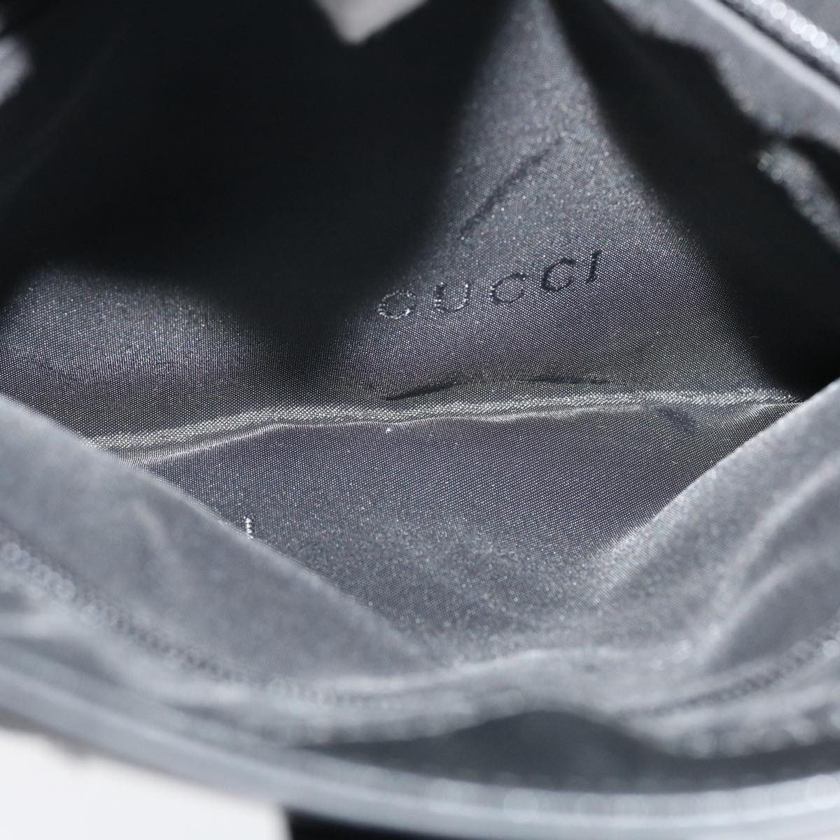 GUCCI GG Canvas Shoulder Bag Black 4142 am3951