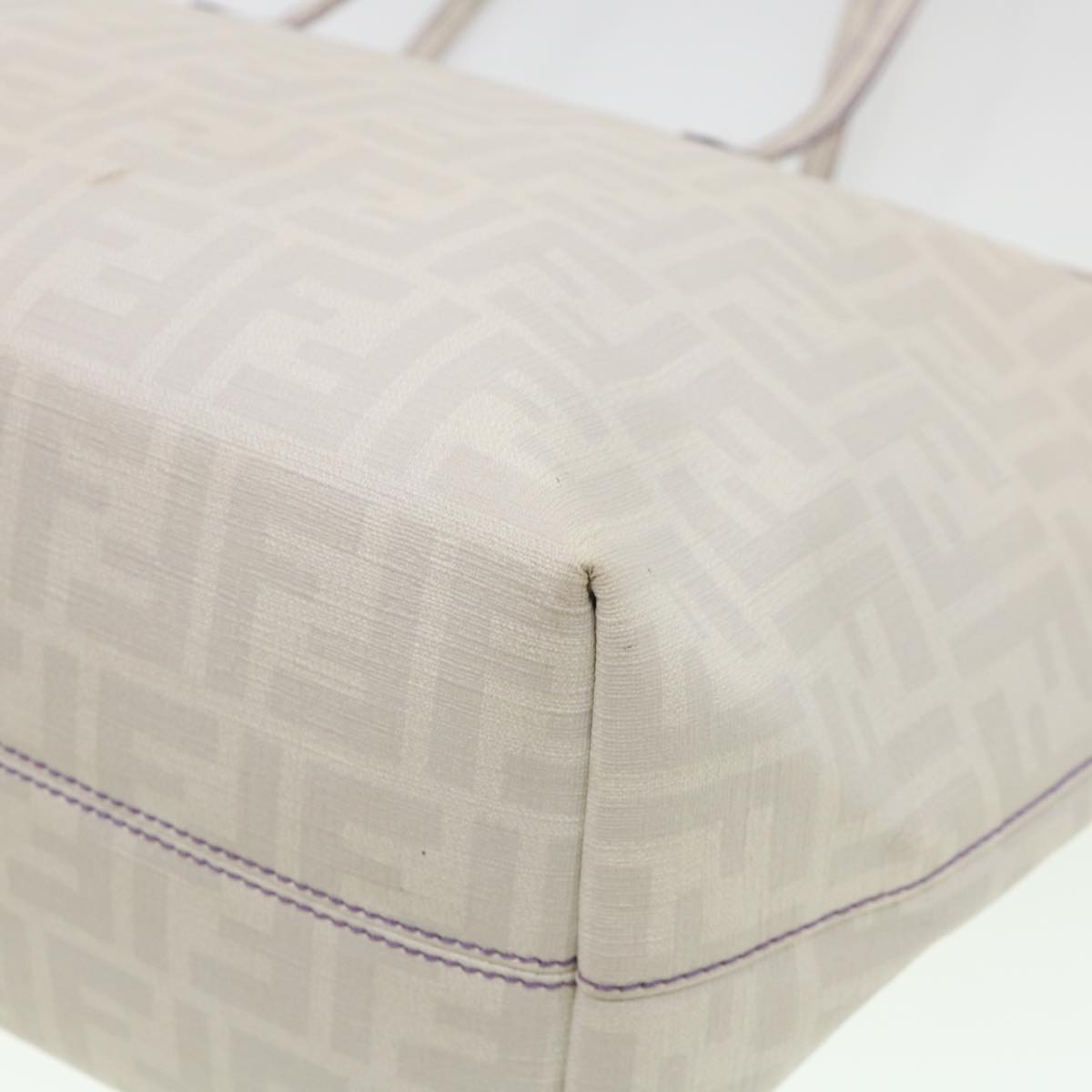 FENDI Zucca Canvas Tote Bag White 8BH185-UZD 108-211 am4133