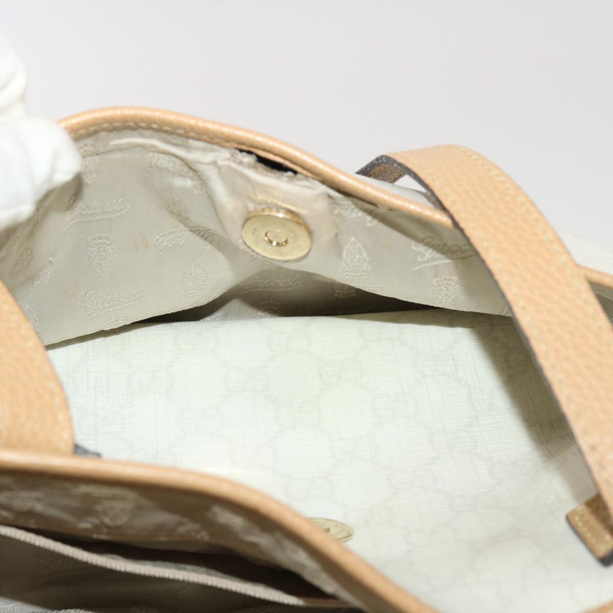 GUCCI GG Canvas Shoulder Bag PVC Leather White 26422 am4201