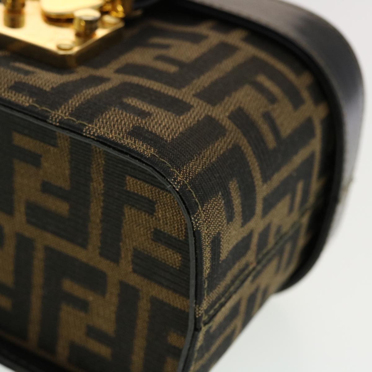 FENDI Zucca Canvas Hand Bag Nylon 2way Brown Black am4252A