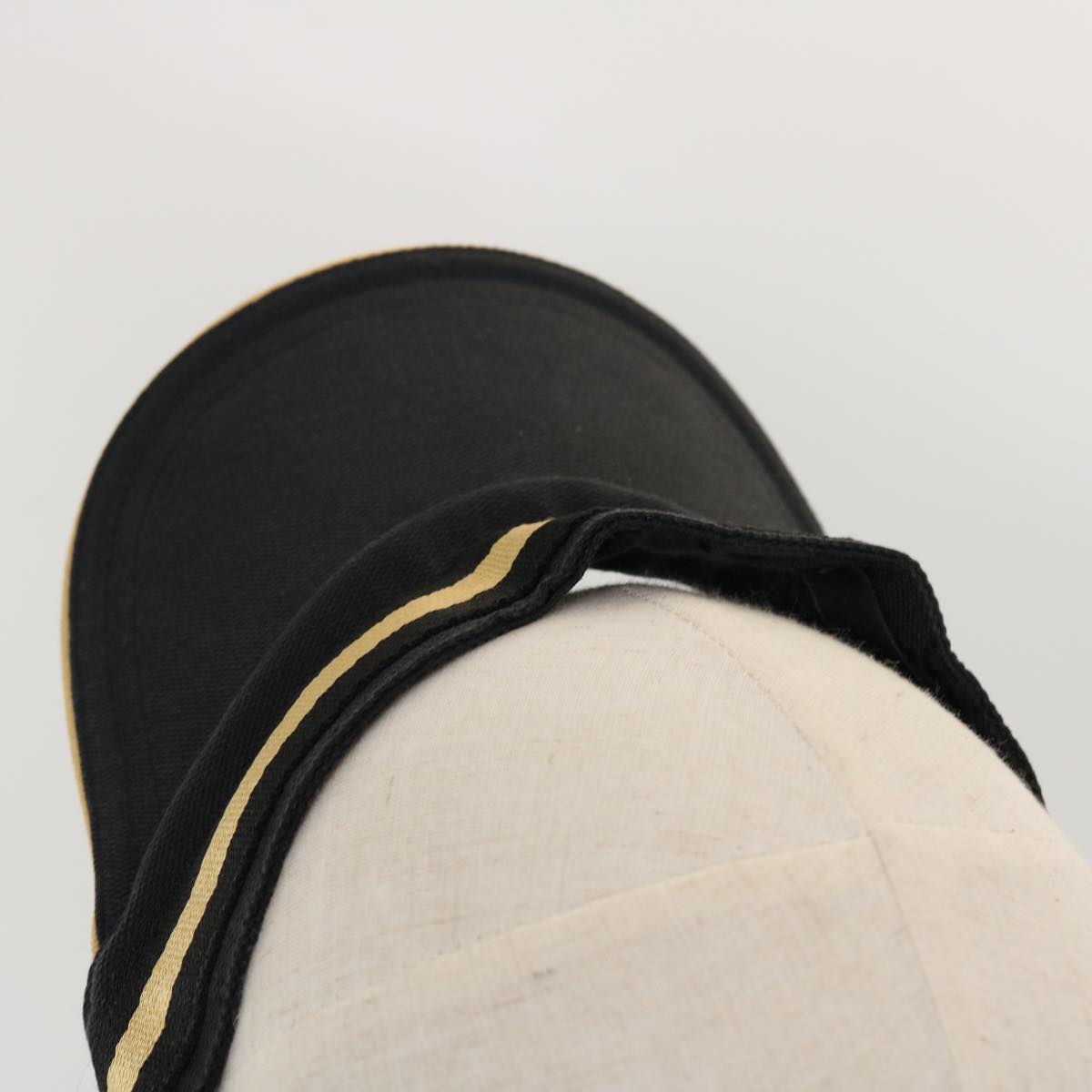 GUCCI GG Canvas Sherry Line Sun Visor S Black Gold 139315 am4449
