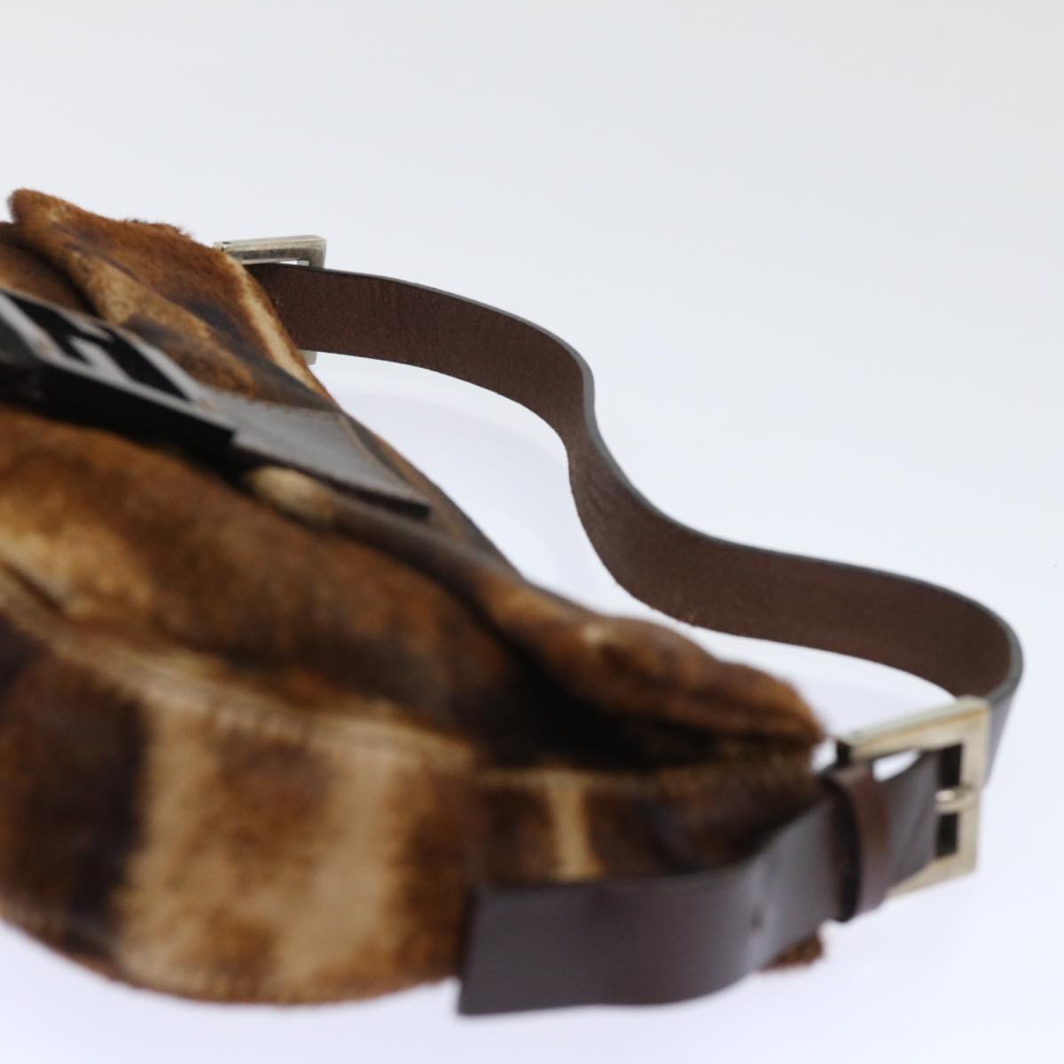 FENDI Mamma Baguette Shoulder Bag Harako leather Brown am4876