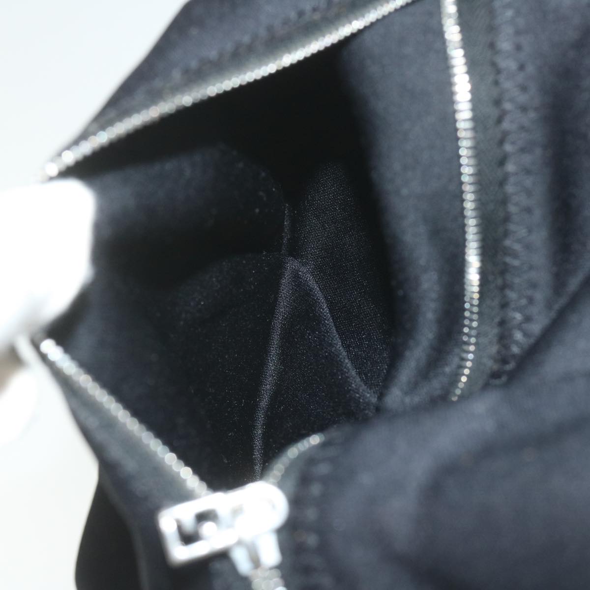 FENDI Mamma Baguette Shoulder Bag Nylon Black 2321 26325 008 am5345