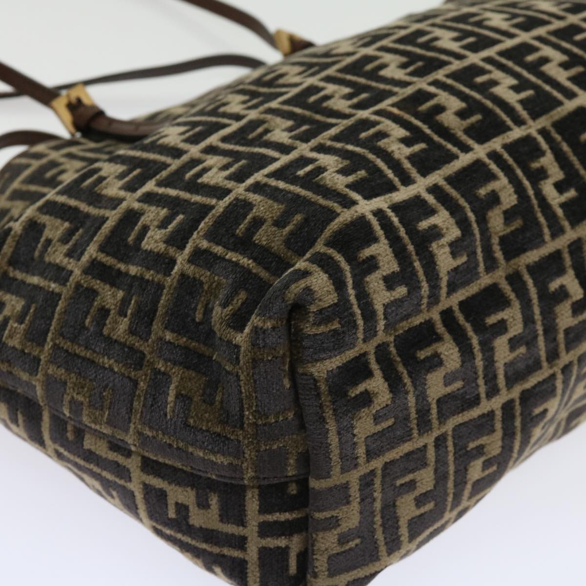 FENDI Zucca Canvas Tote Bag Black Brown am5618