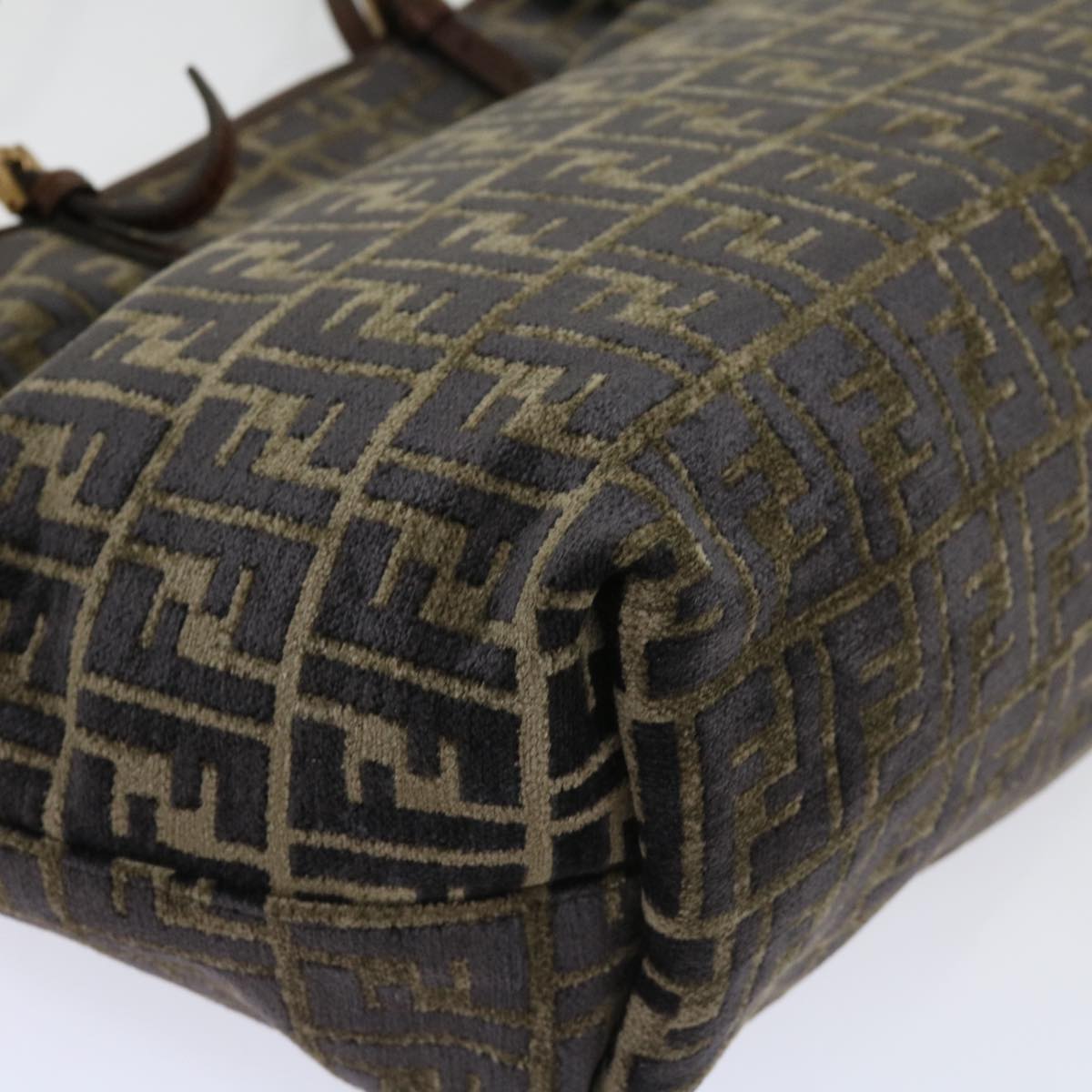 FENDI Zucca Canvas Tote Bag Black Brown am5618