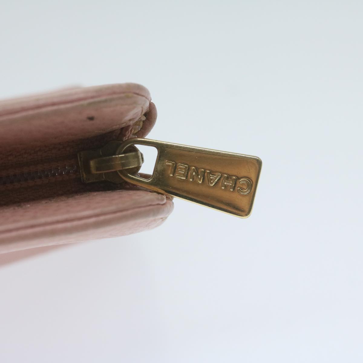 CHANEL Cosmetic Pouch Caviar Skin Pink CC am5668