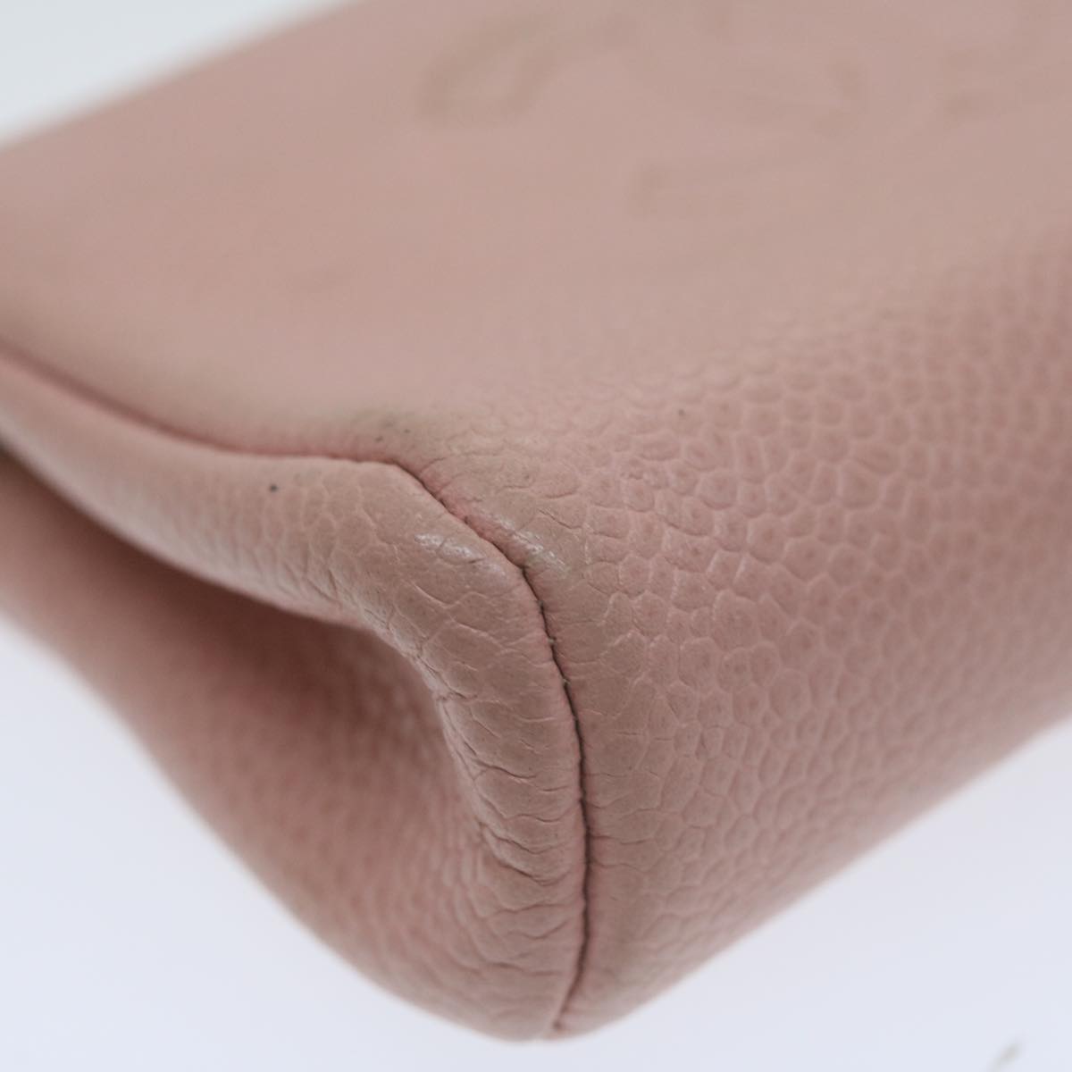 CHANEL Cosmetic Pouch Caviar Skin Pink CC am5668