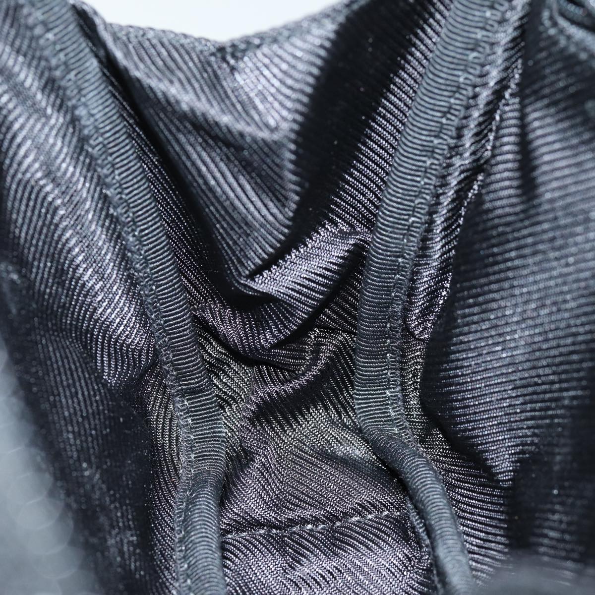 GUCCI GG Canvas Pouch Black 153129 am6148