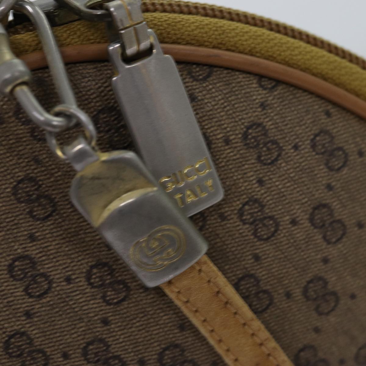 GUCCI Micro GG Supreme Shoulder Bag PVC Beige am6185
