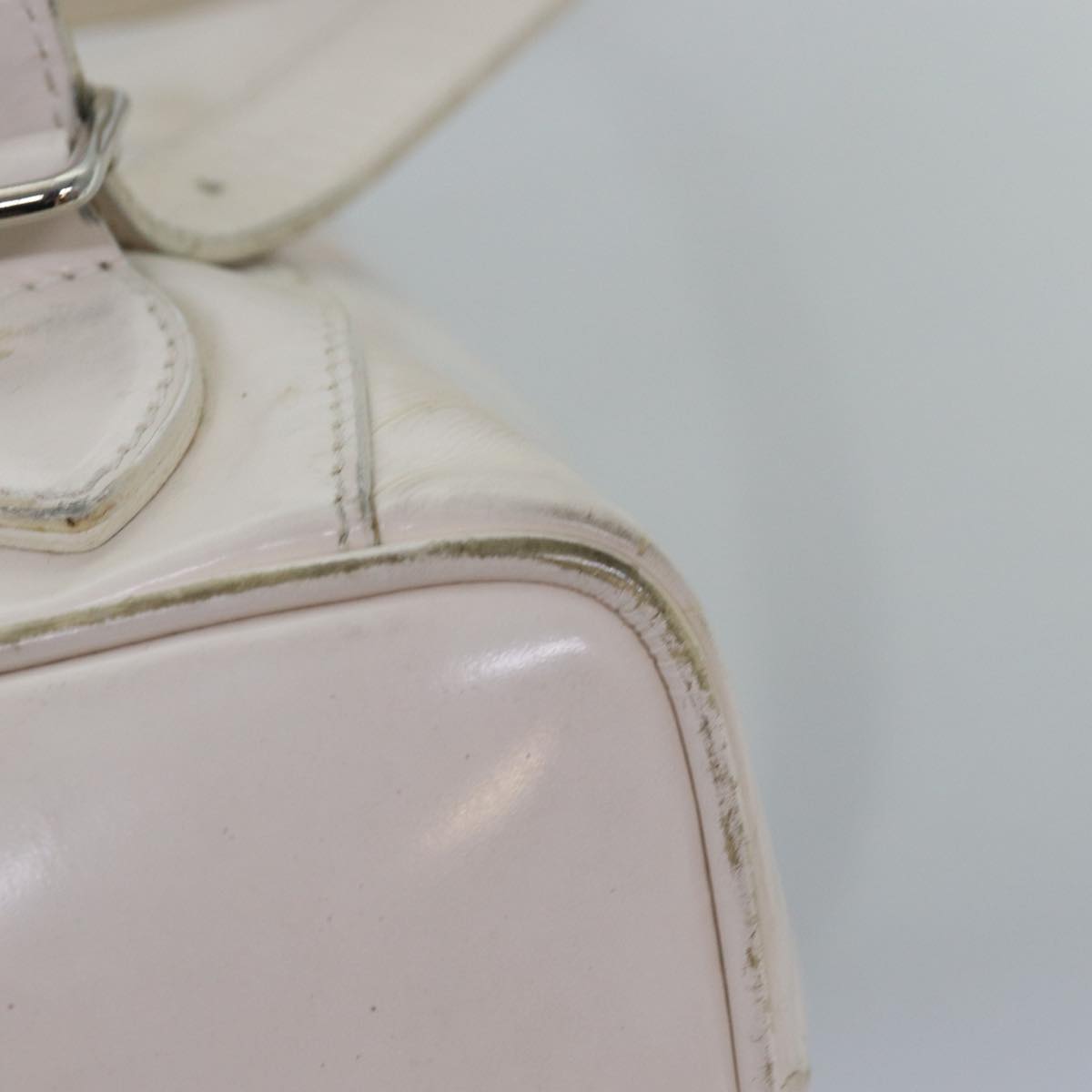 GUCCI Bamboo Hand Bag Patent leather White 003 2058 0016 5 am6347