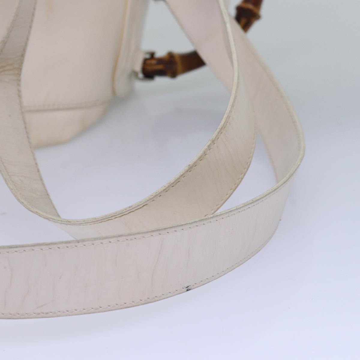 GUCCI Bamboo Hand Bag Patent leather White 003 2058 0016 5 am6347