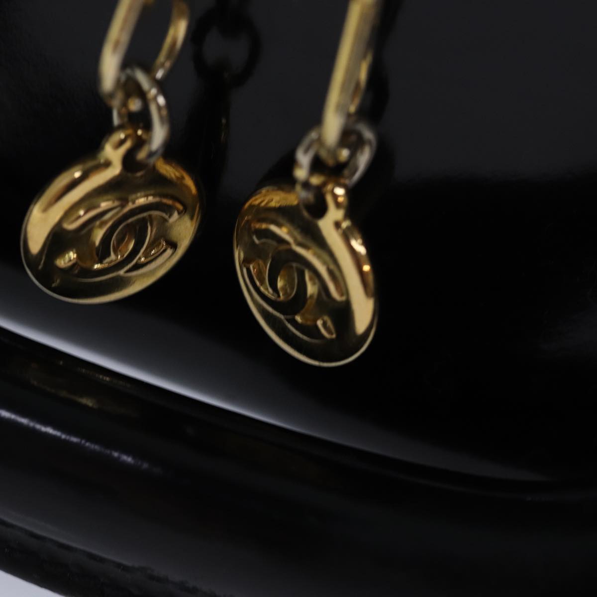 CHANEL Vanity Hand Bag Enamel 2way Black CC am6641