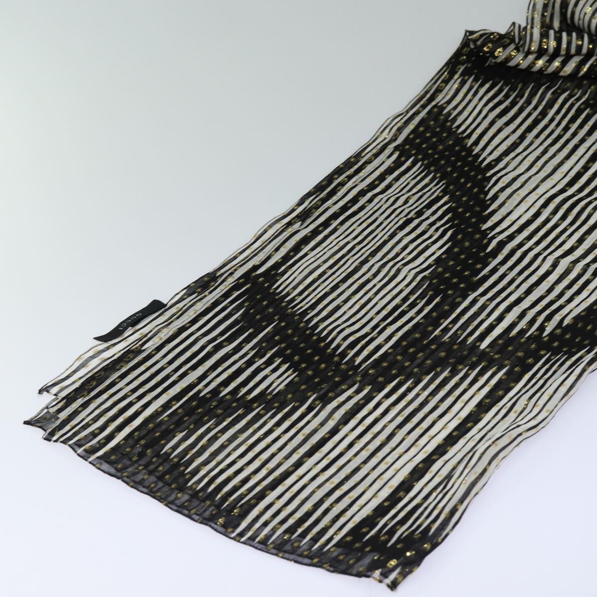 GUCCI Scarf Silk Black White am6647