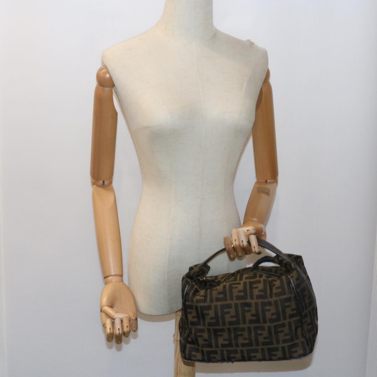 FENDI Zucca Canvas Hand Bag Black Brown 2111 26348 088 ar10671