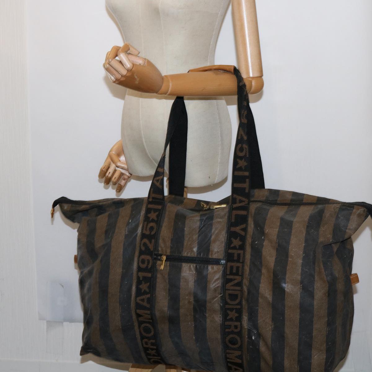 FENDI Pecan Canvas Boston Bag Black Brown ar11139