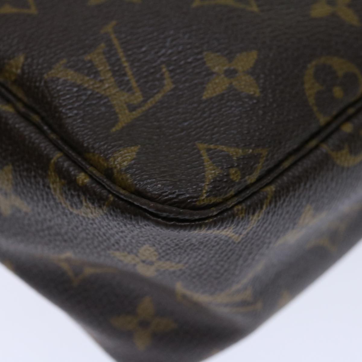 LOUIS VUITTON Monogram Trousse Toilette 28 Clutch Bag M47522 LV ar11722