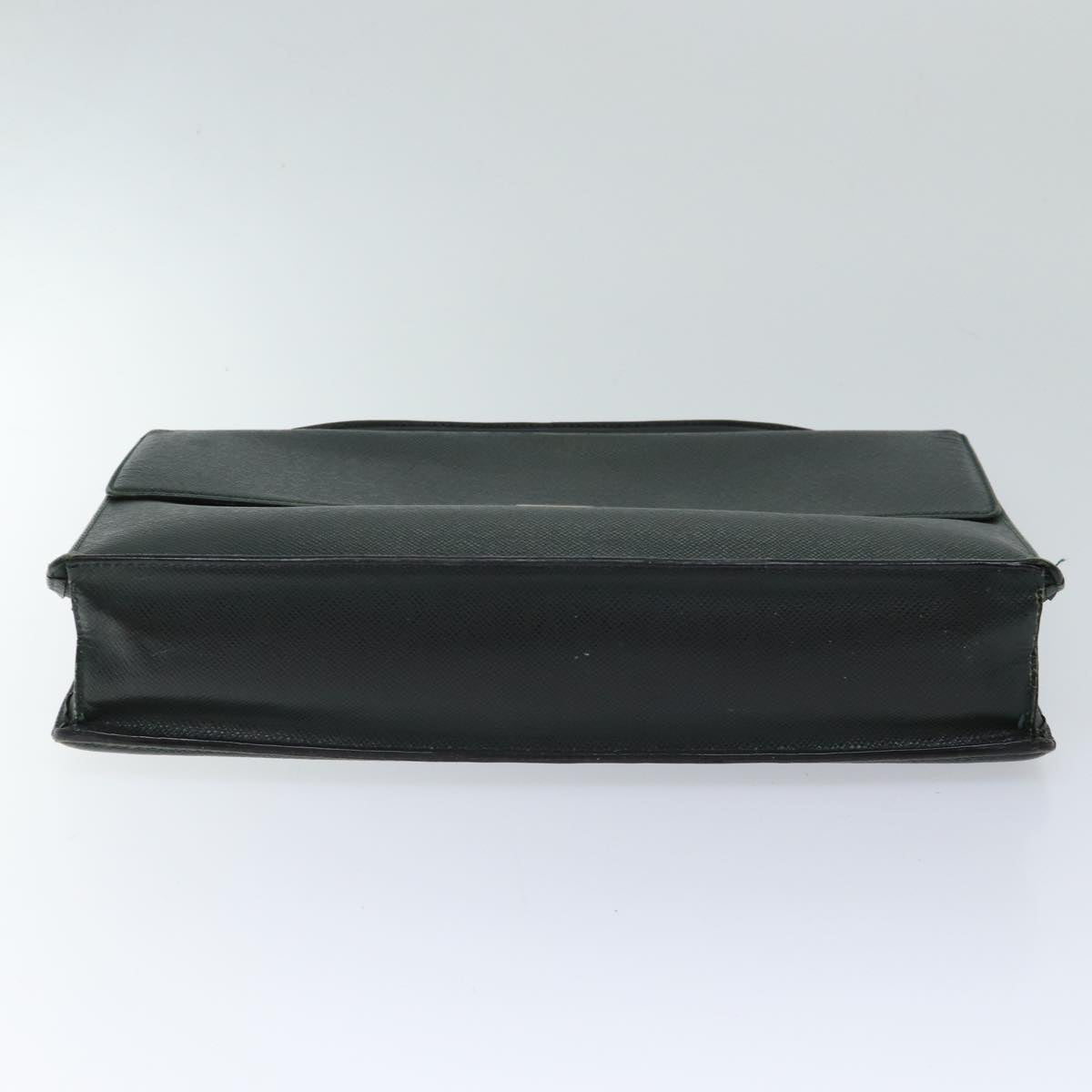 LOUIS VUITTON Taiga Porte Documents Angara Bag Epicea M30774 LV ar11727
