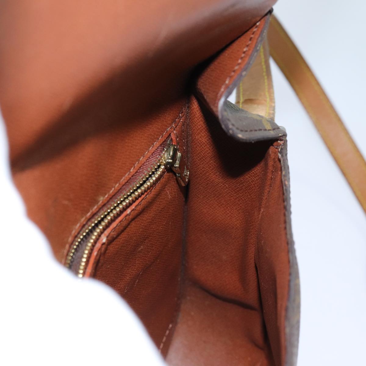 LOUIS VUITTON Monogram Saint Cloud GM Shoulder Bag M51242 LV ar11729