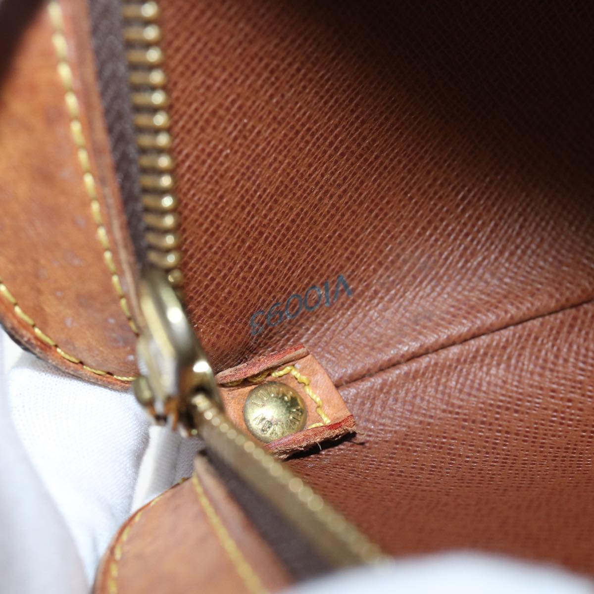 LOUIS VUITTON Monogram Drouot Shoulder Shoulder Bag M51290 LV ar11747