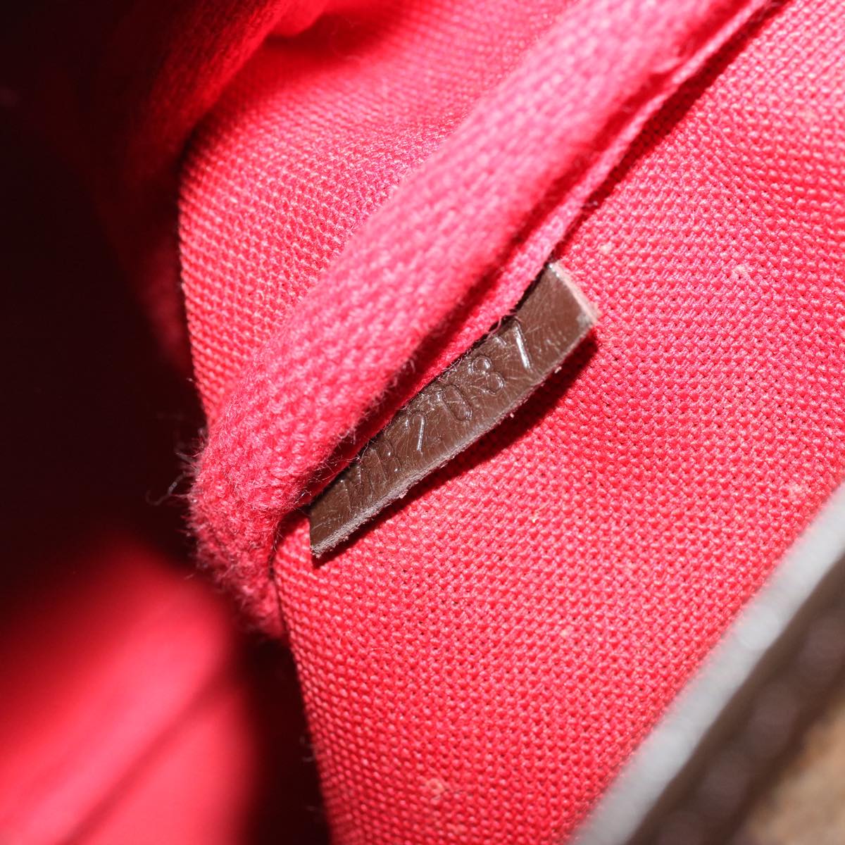 LOUIS VUITTON Damier Ebene Saumur 30 Shoulder Bag N48081 LV ar11752