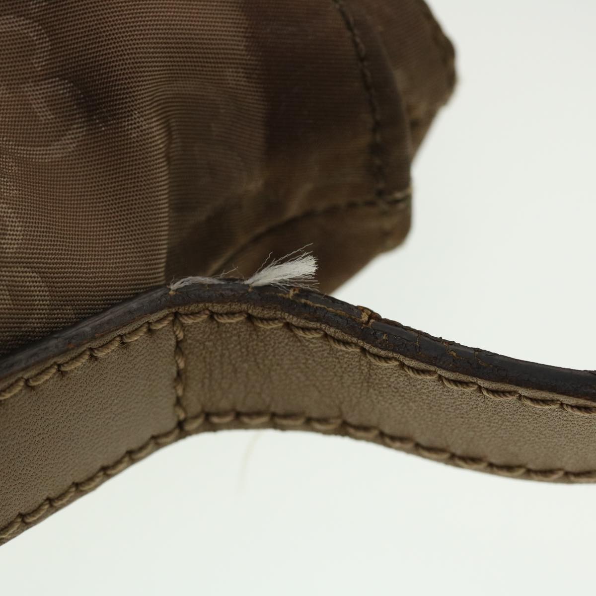 GUCCI GG Canvas Shoulder Bag Brown 314529 ar9228