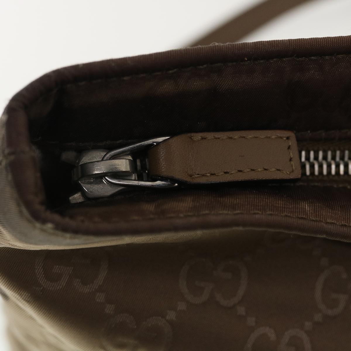 GUCCI GG Canvas Shoulder Bag Brown 314529 ar9228