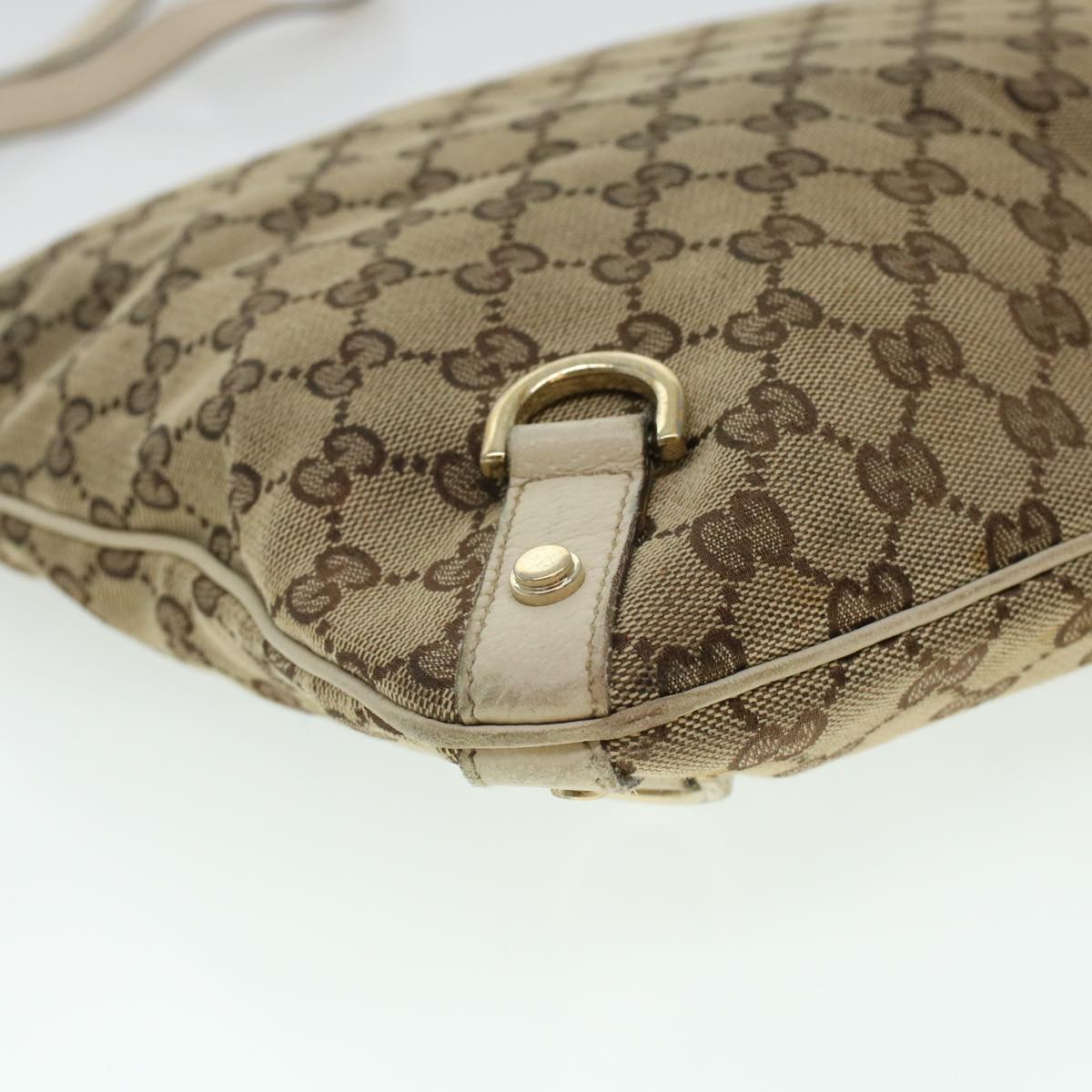 GUCCI GG Canvas Shoulder Bag Beige 131326 ar9404