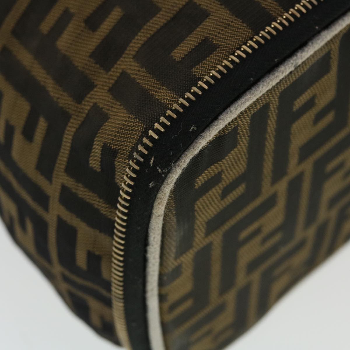 FENDI Zucca Canvas Vanity Cosmetic Pouch Black Brown ar9544B