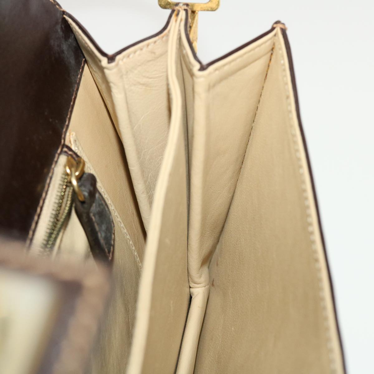 FENDI Shoulder Bag Leather Brown ar9569