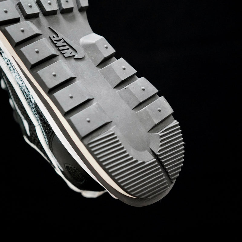 GLM - VaporWaffle Black & White