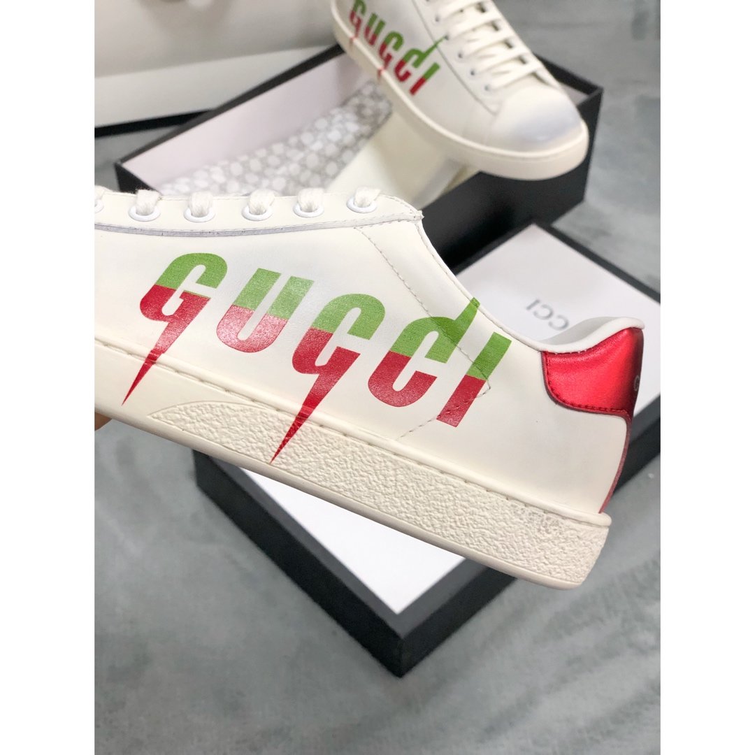 GLM-GCI  Ace with Blade Sneaker 088