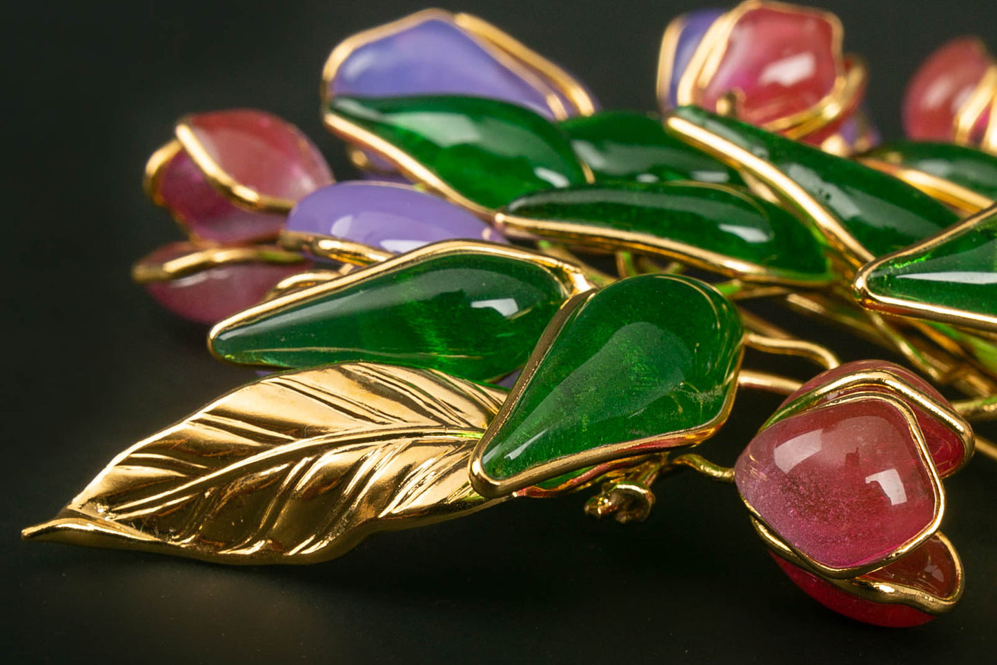 Broche en pÃƒÆ’Ã‚Â¢te de verre Augustine