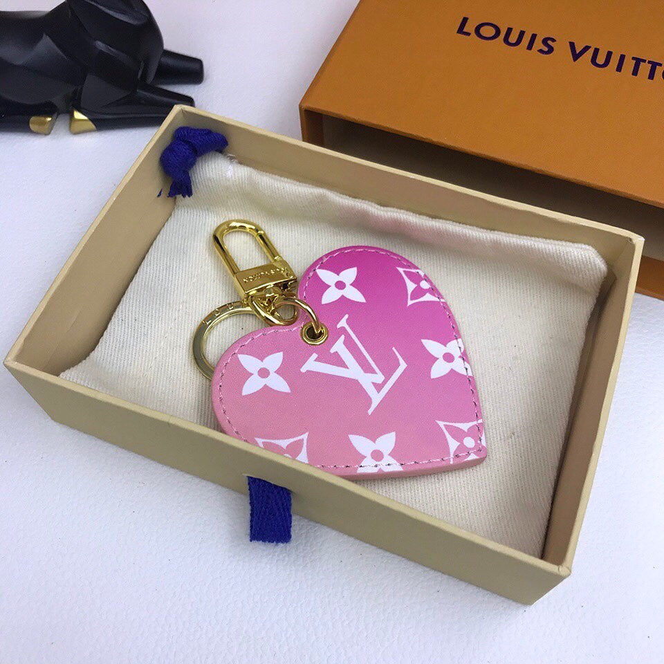 GLM - Top Quality Keychains LUV 010