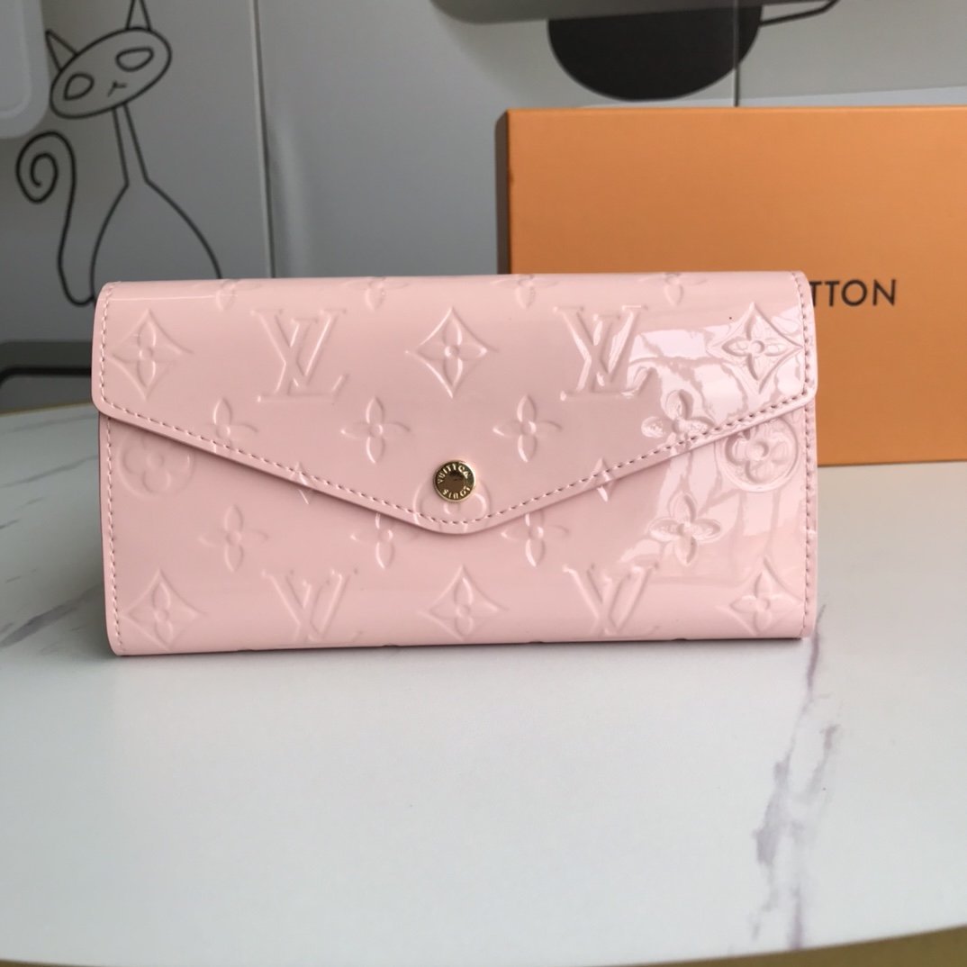 GLM - Top Quality Wallet LUV 005