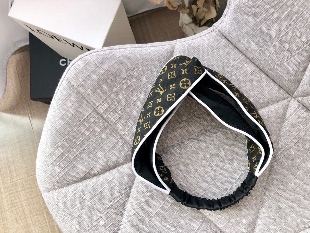 GLM - New Hair Band LUV 053