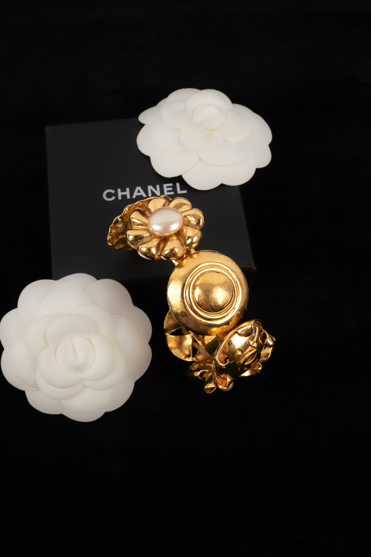 Bracelet dorÃ© Chanel