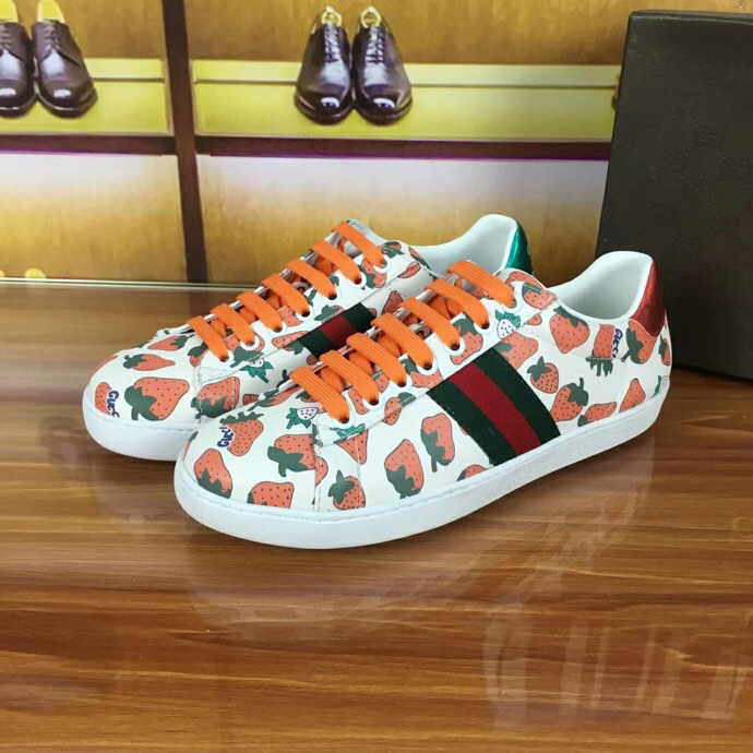 GLM-GCI Ace Strawberry Sneaker 020