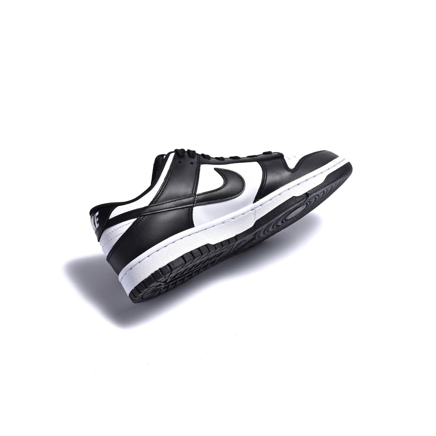 GLM - NKE black and white panda