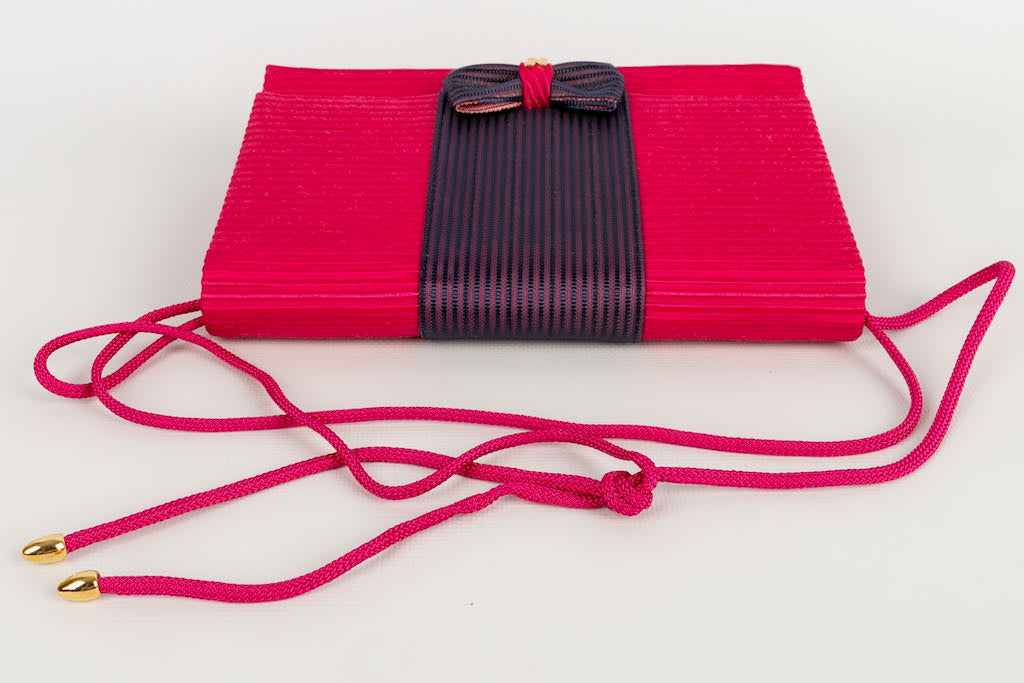 Pochette Nina Ricci