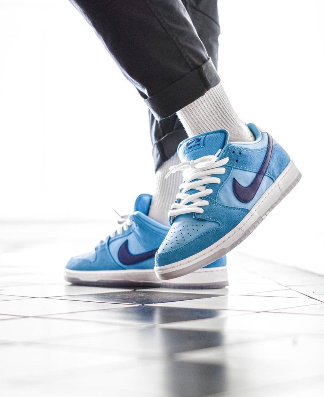 GLM - NKE lake blue ice blue