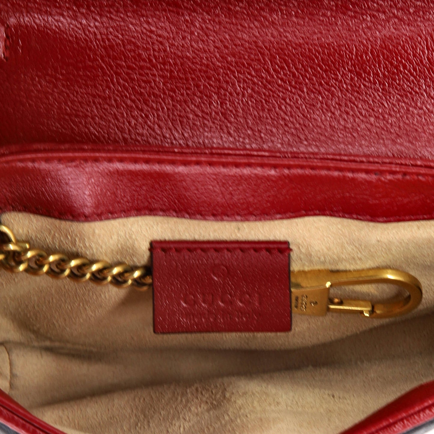 GG Marmont Flap Bag Diagonal Quilted Leather Super Mini